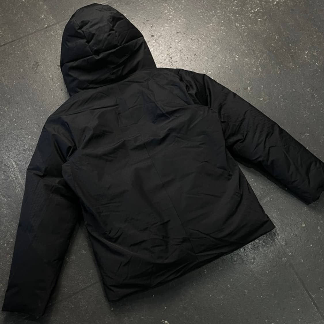 100 데상트 패딩  상품이미지6