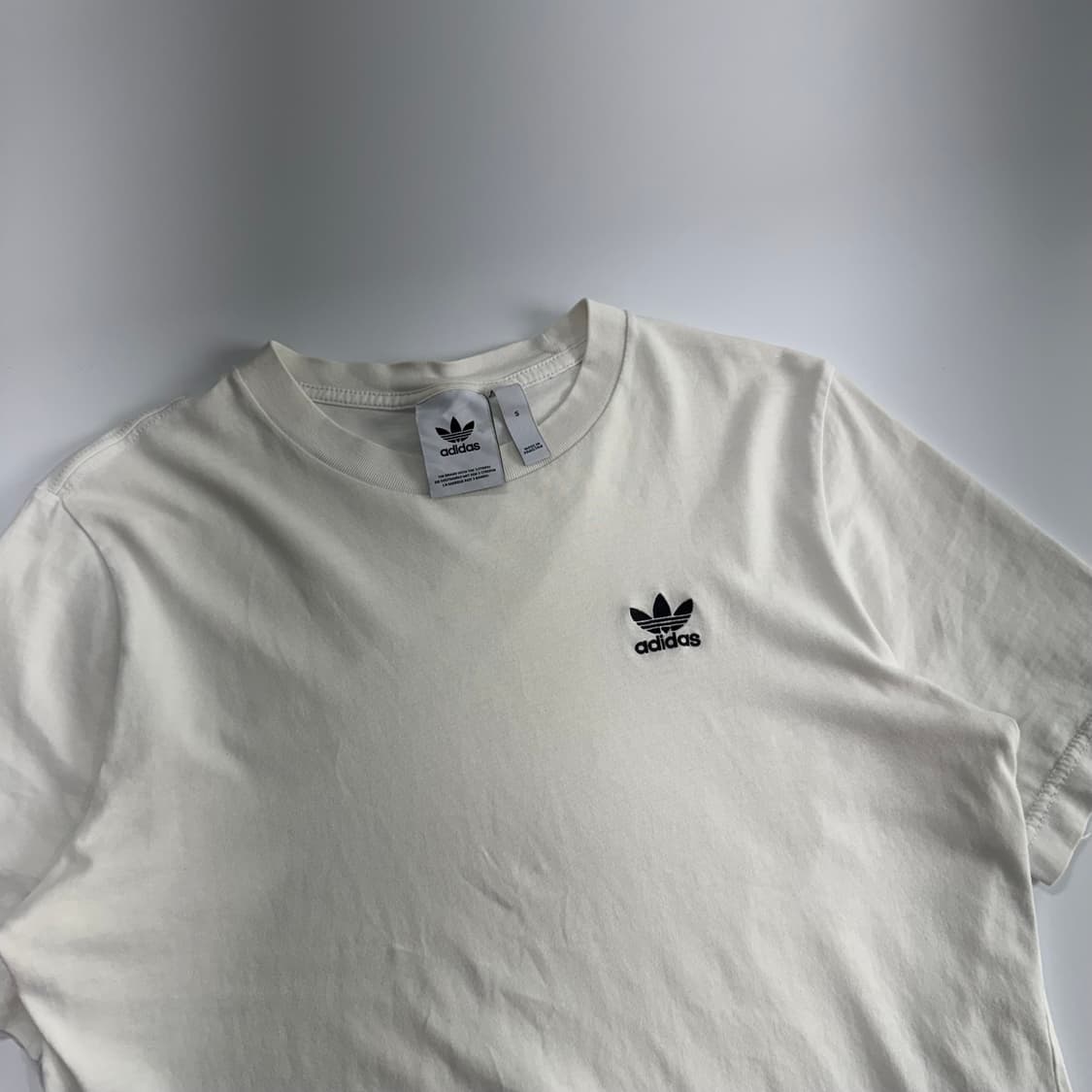 Adidas 아디다스 파이어로고 화이트 반팔 상품이미지4