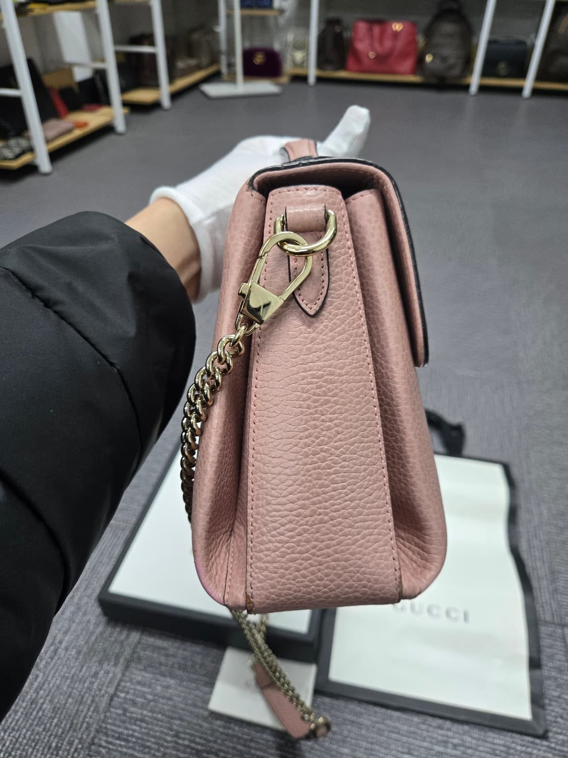 [특가][정품] 구찌 인터로킹 체인백 상품이미지4