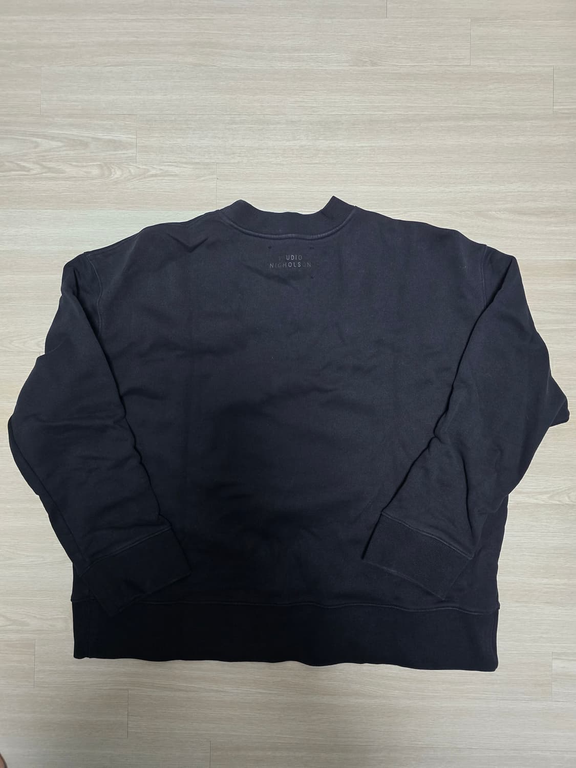 스튜디오니콜슨 맨투맨 네이비, 퍼플 상품이미지9