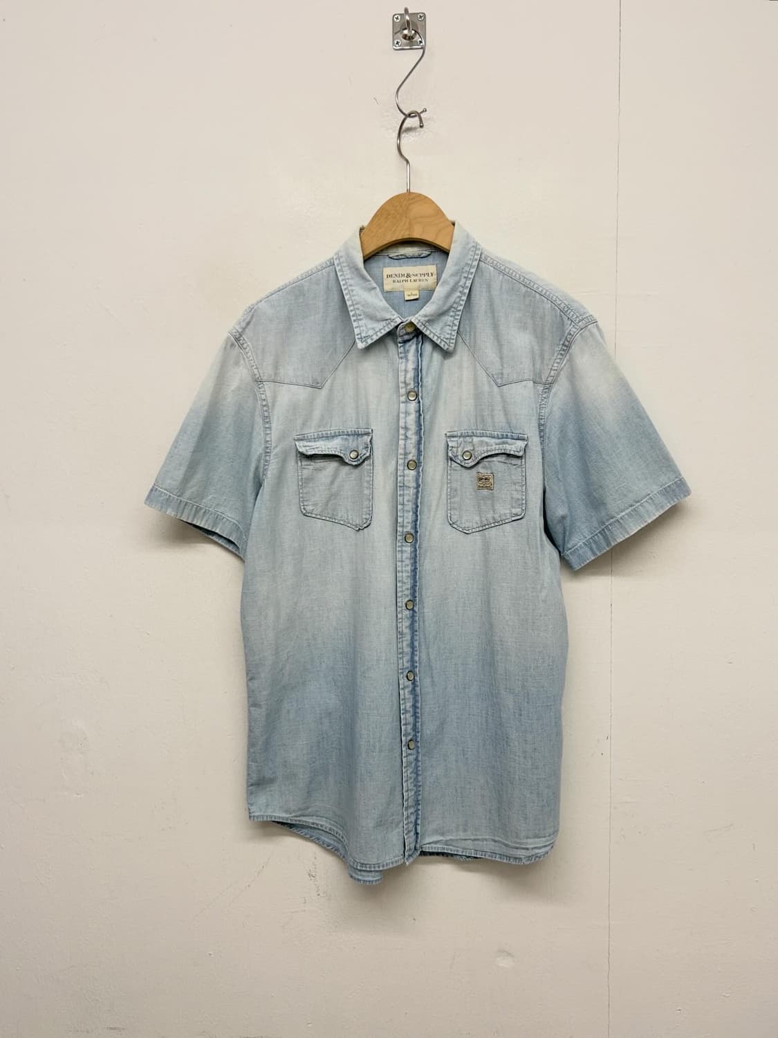 데님앤서플라이 연청 데님 셔츠 상품이미지1