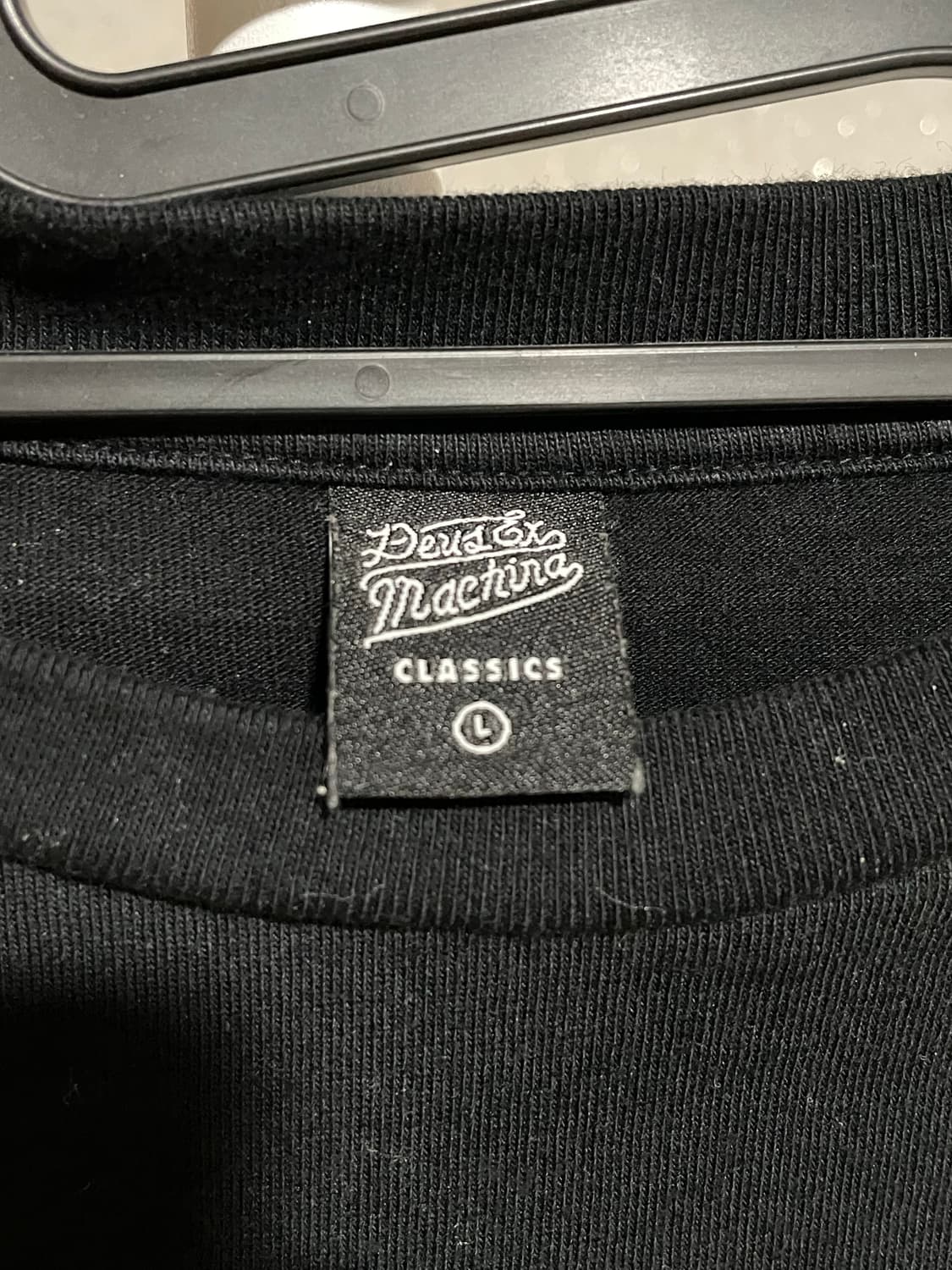 데우스 엑스 마키나 서울 컬리지 어드레스 롱슬리브 상품이미지3