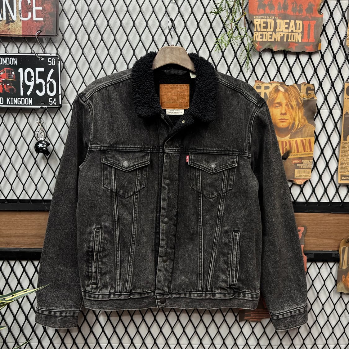 리바이스 타입 3 쉐르파 흑청 데님 트러커 자켓 상품이미지1