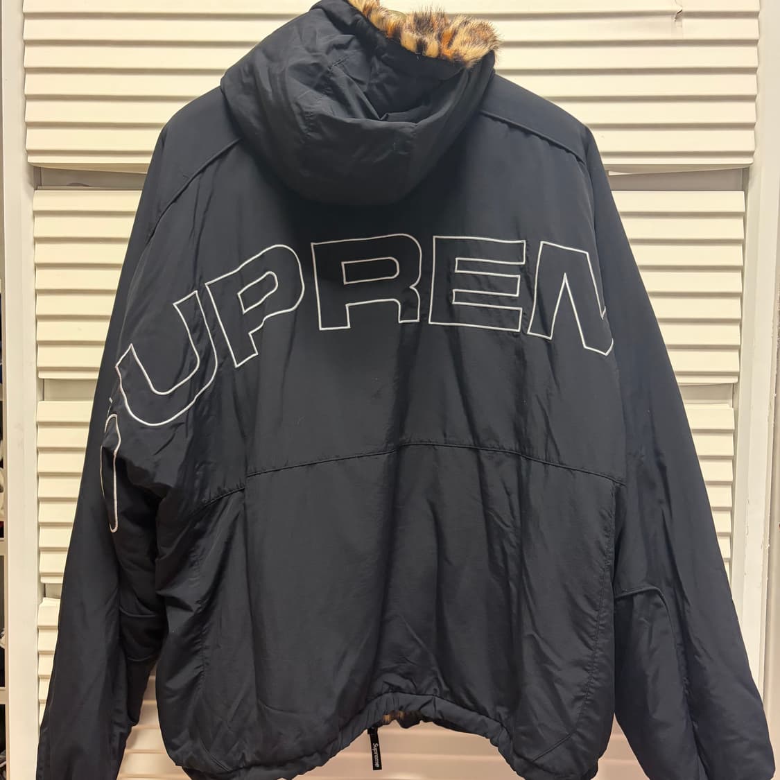 슈프림 Faux Fur 리버시블 후드 자켓 상품이미지2