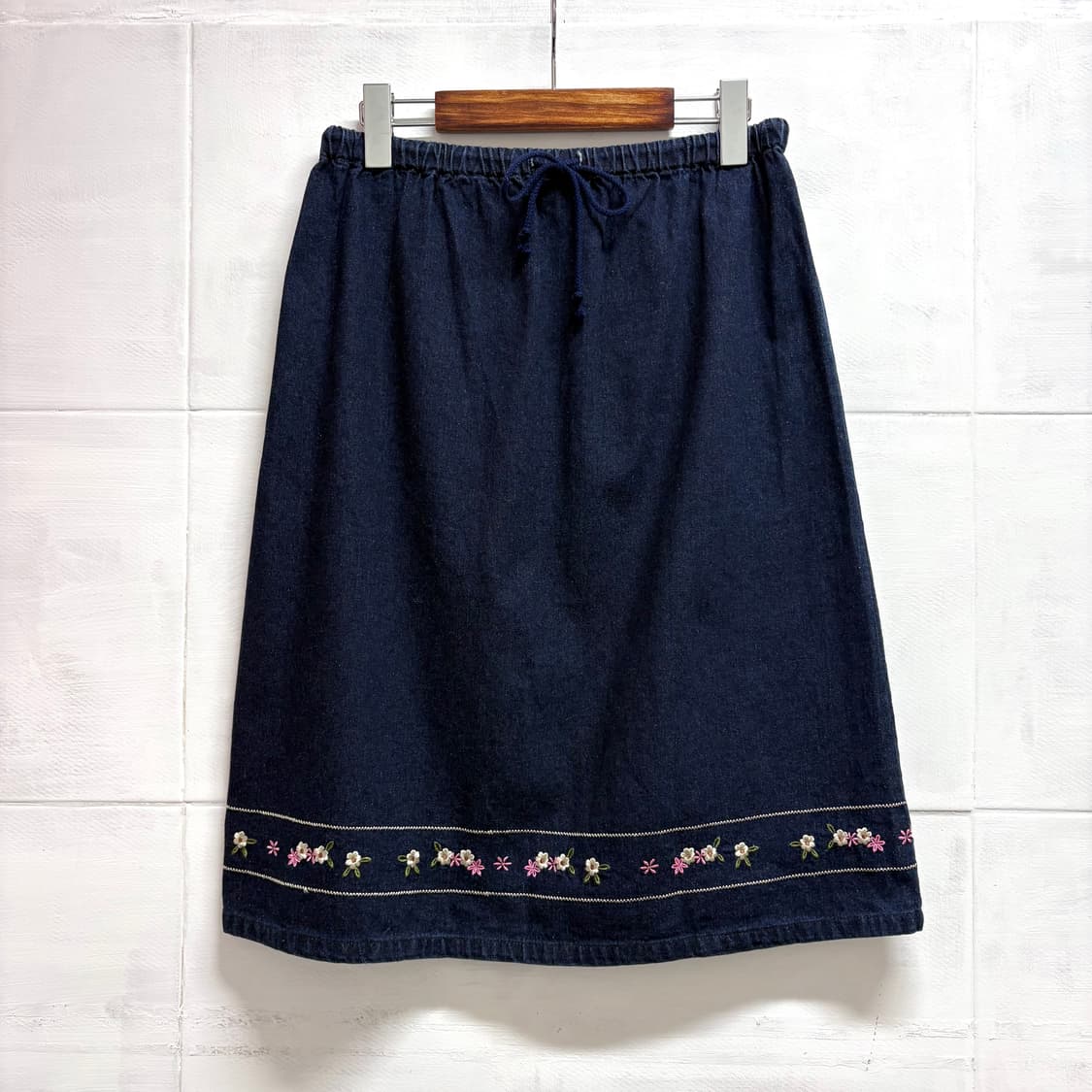 청 데님 꽃 자수 모리걸 미디 스커트 JPN  상품이미지1