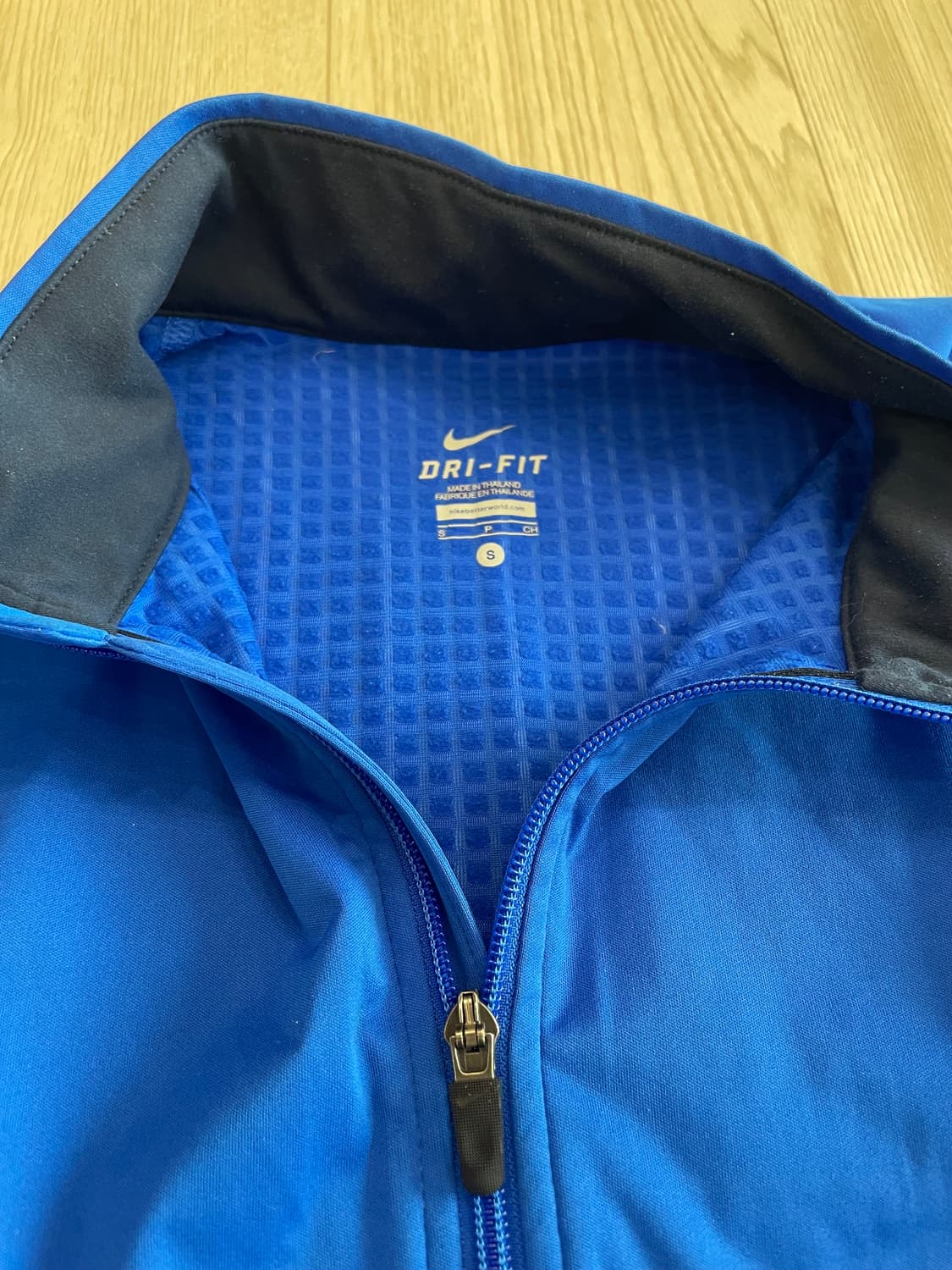 나이키 쉴드 러닝 집업 S 상품이미지3