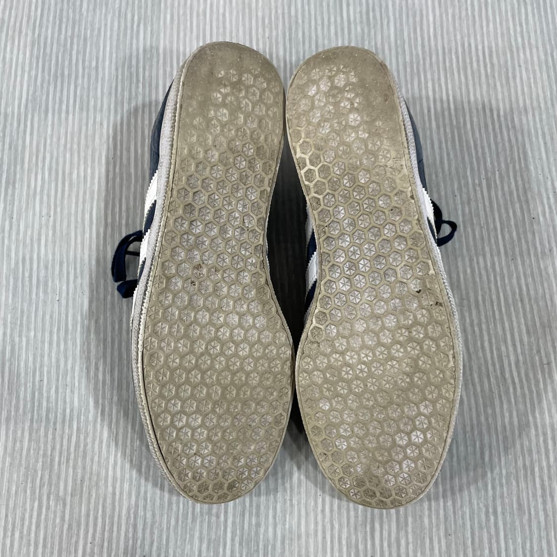 770) 아디다스 가젤 네이비 260mm 상품이미지7