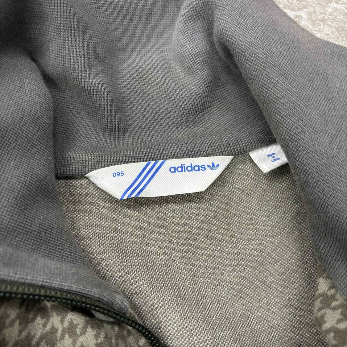 아디다스 카키 하운드 체크 여리핏 걸즈 코튼 대장급 트랙탑 희귀져지(95 상품이미지7