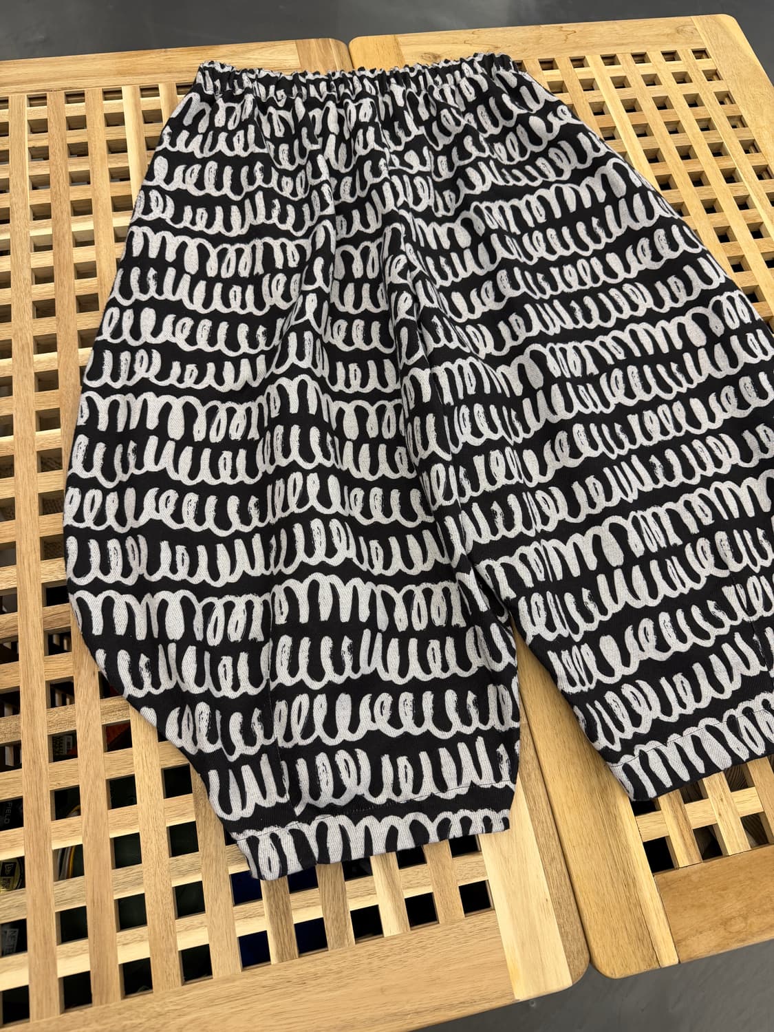 BLACK Comme des Garcons 꼼데가르송 벌룬팬츠 상품이미지9