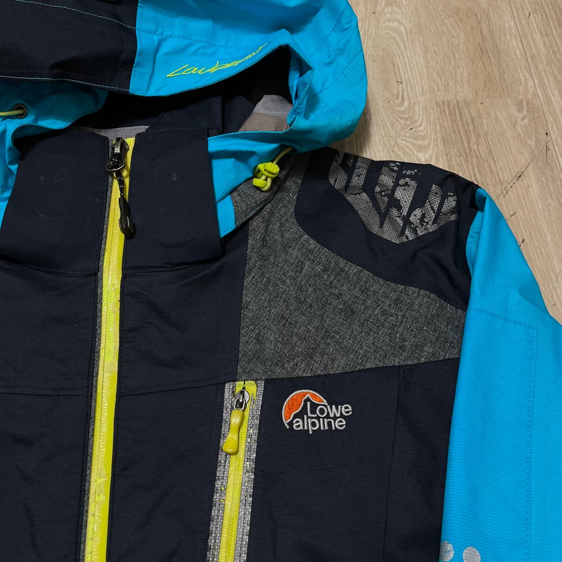 로우알파인 기능성 배색 바람막이 자켓 M/95 상품이미지4