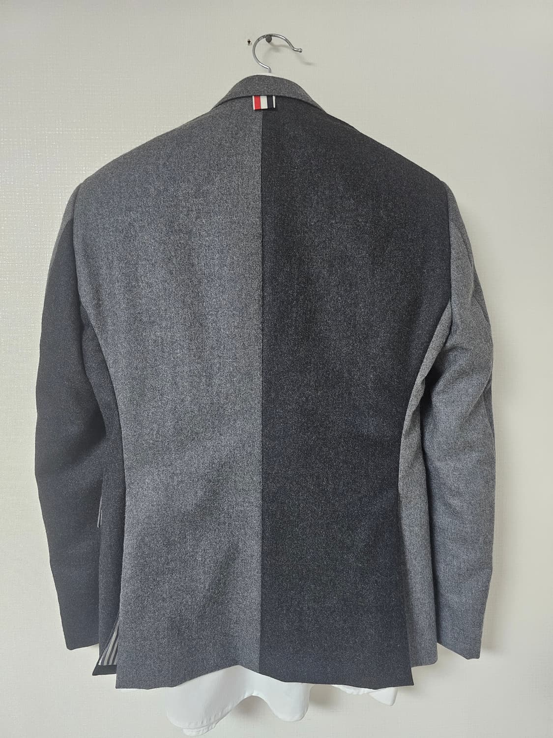 톰브라운 펀믹스 하이암홀 자켓(2/백화점정품) 상품이미지4