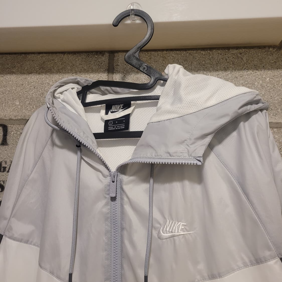 나이키 윈드러너 바람막이 L 상품이미지4