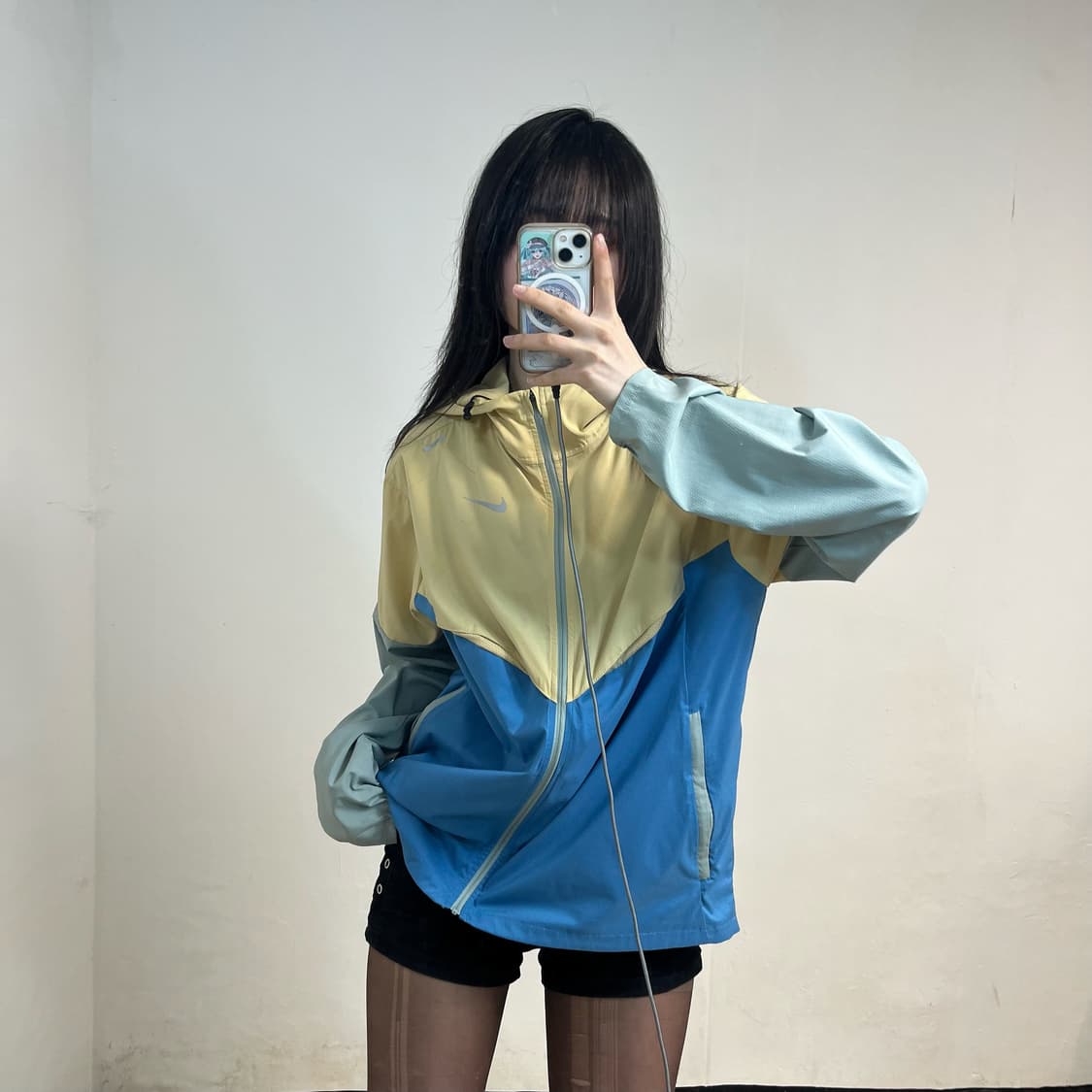 Nike running beige windbreaker 상품이미지2