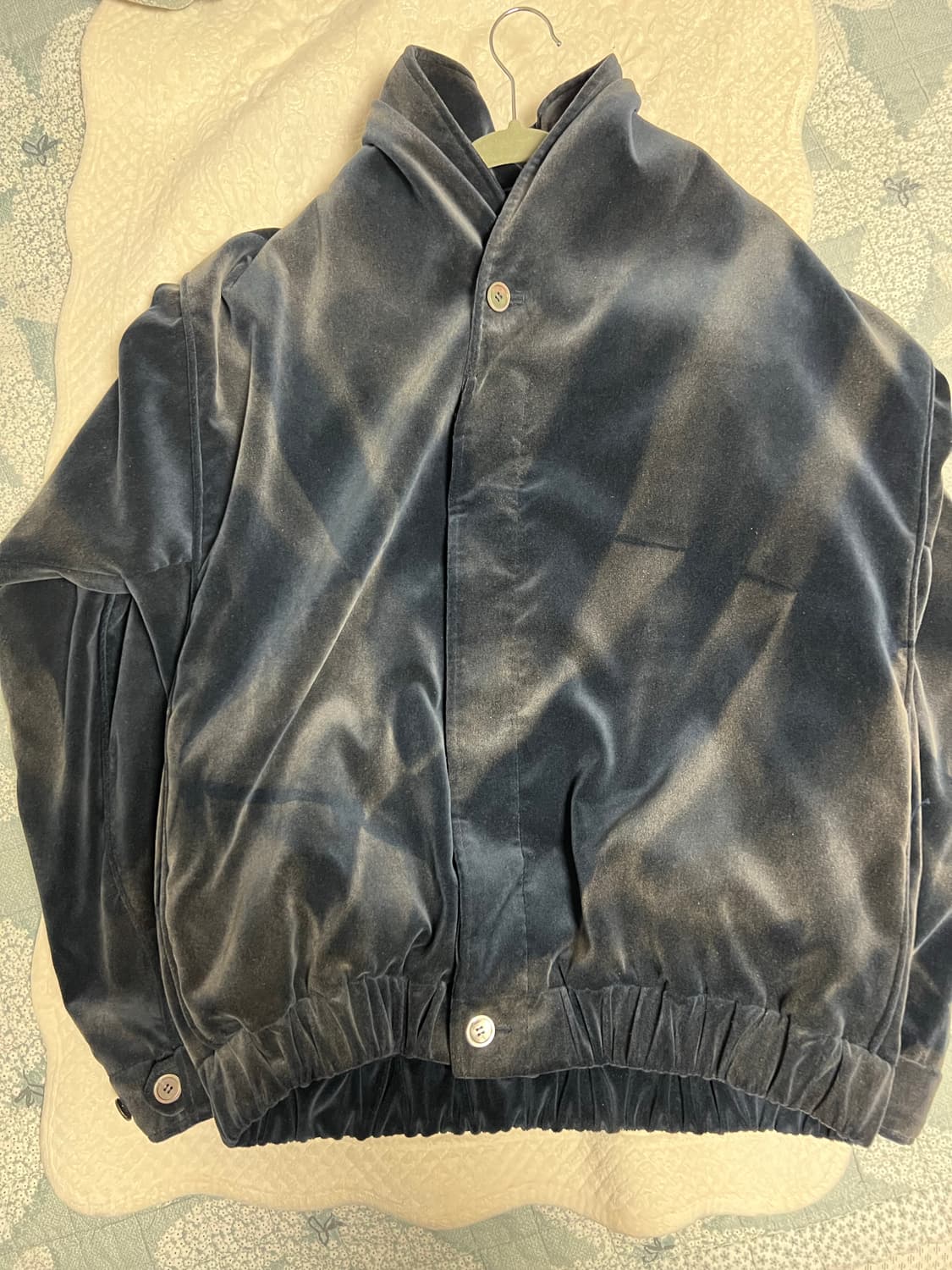 지용킴 22aw 쉘카라 네이비 L 상품이미지1