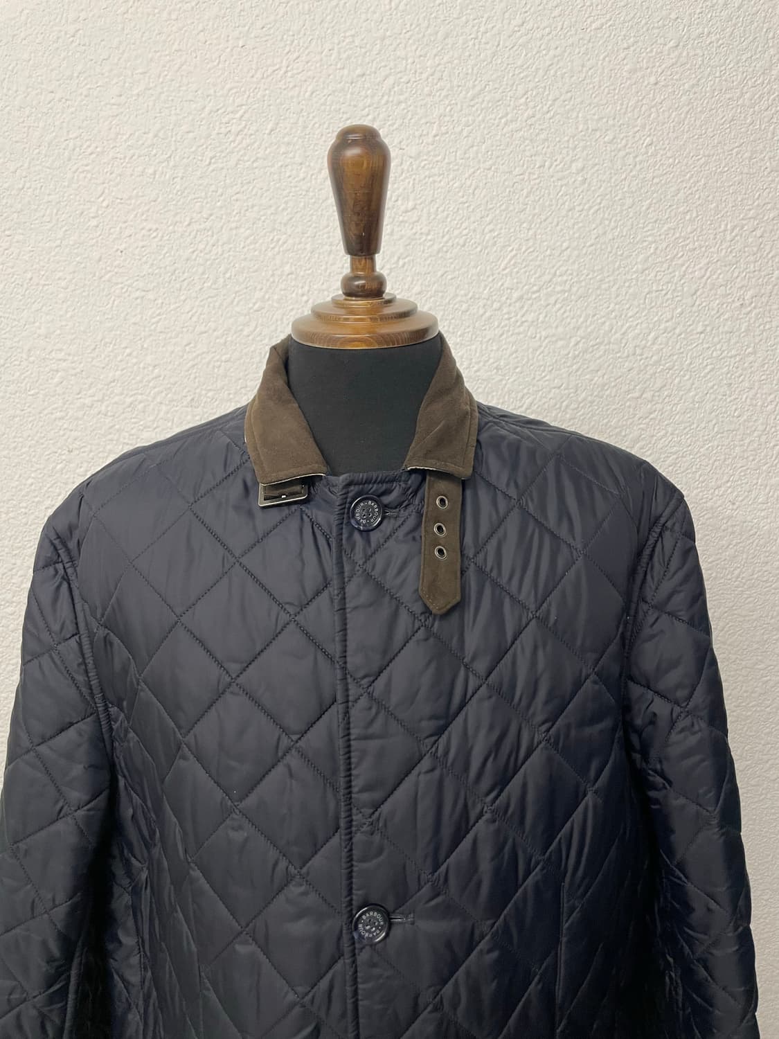 바버 (Barbour) 네이비 경량 패딩 XL 상품이미지3