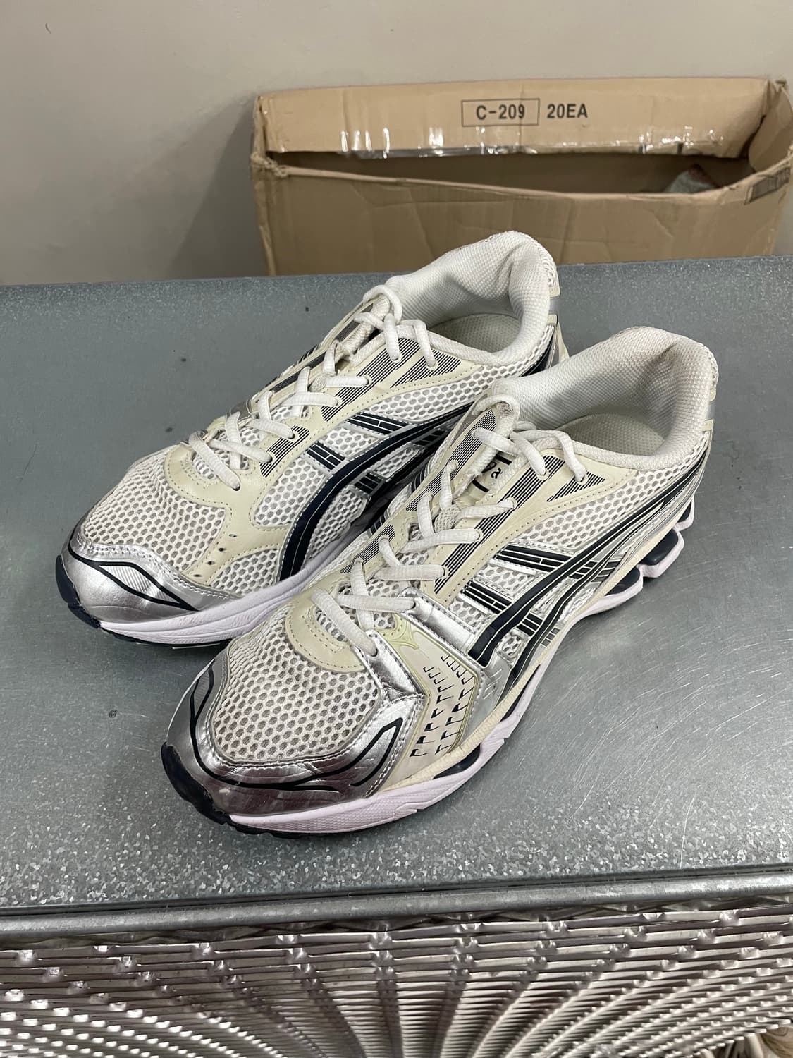 아식스 젤 카야노 14 화이트 미드 나잇 290 상품이미지2