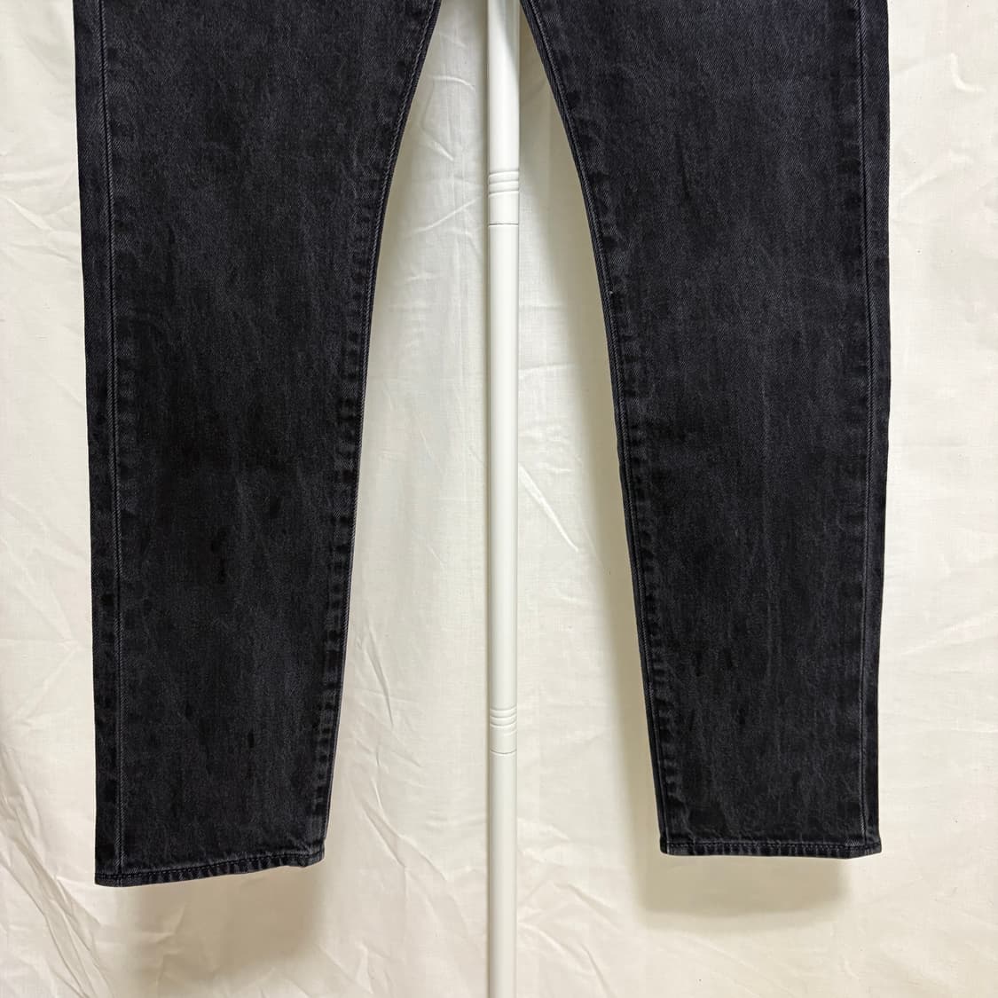 리바이스 501 흑청 스트레이트 데님팬츠 / W30, L30 상품이미지3