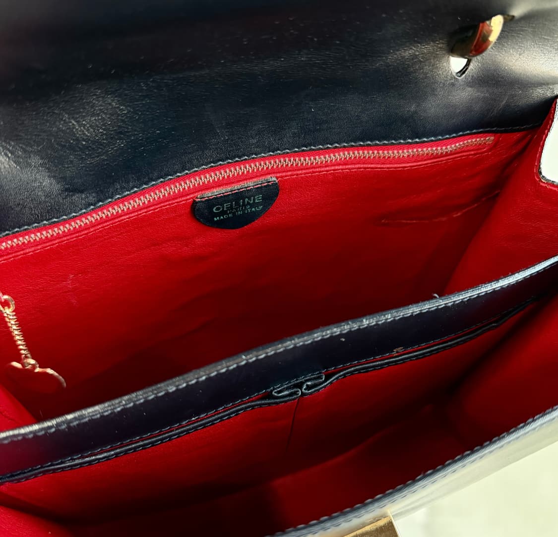 셀린느 플랩 레더 캘리 토트백 상품이미지8