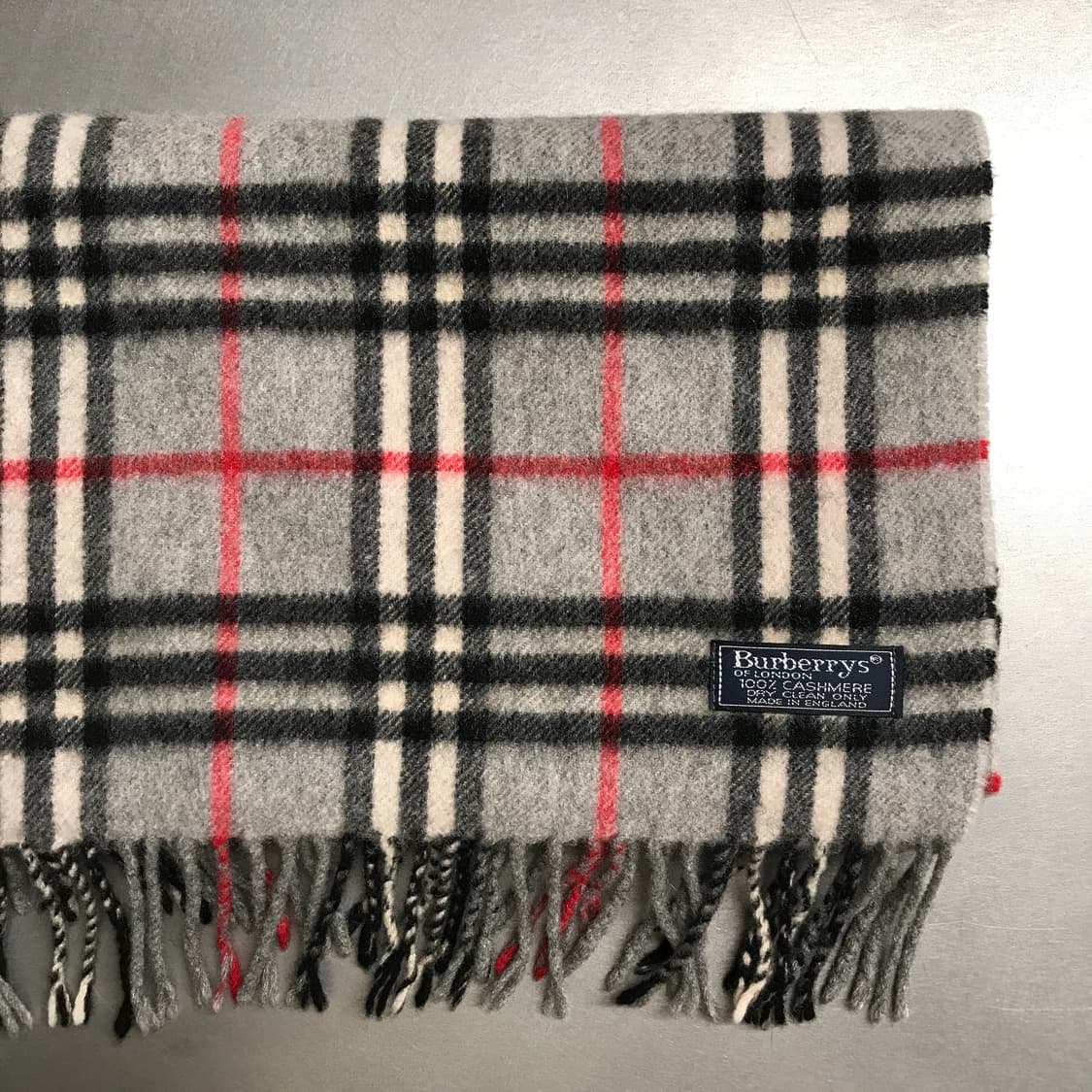 버버리 정품 캐시미어 머플러 그레이 상품이미지2