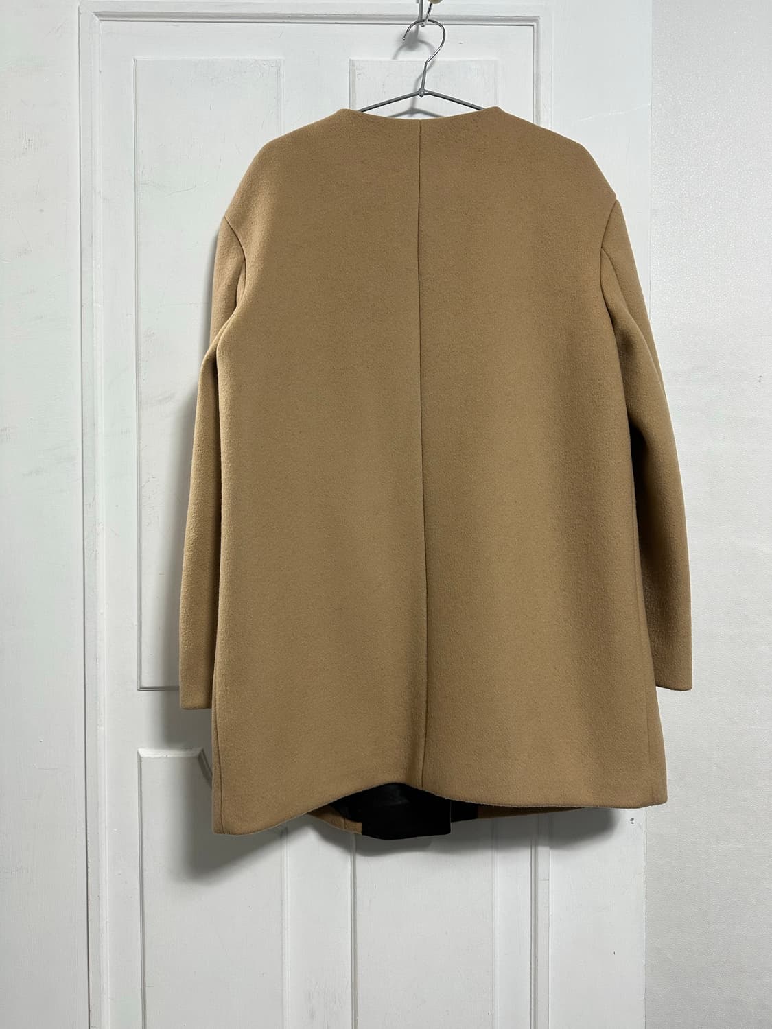 DKNY 비대칭 사선 지퍼 코트 상품이미지2