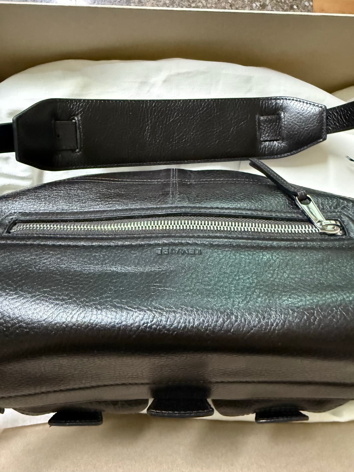 르메르 기어백 미디움 에스프레소 상품이미지5