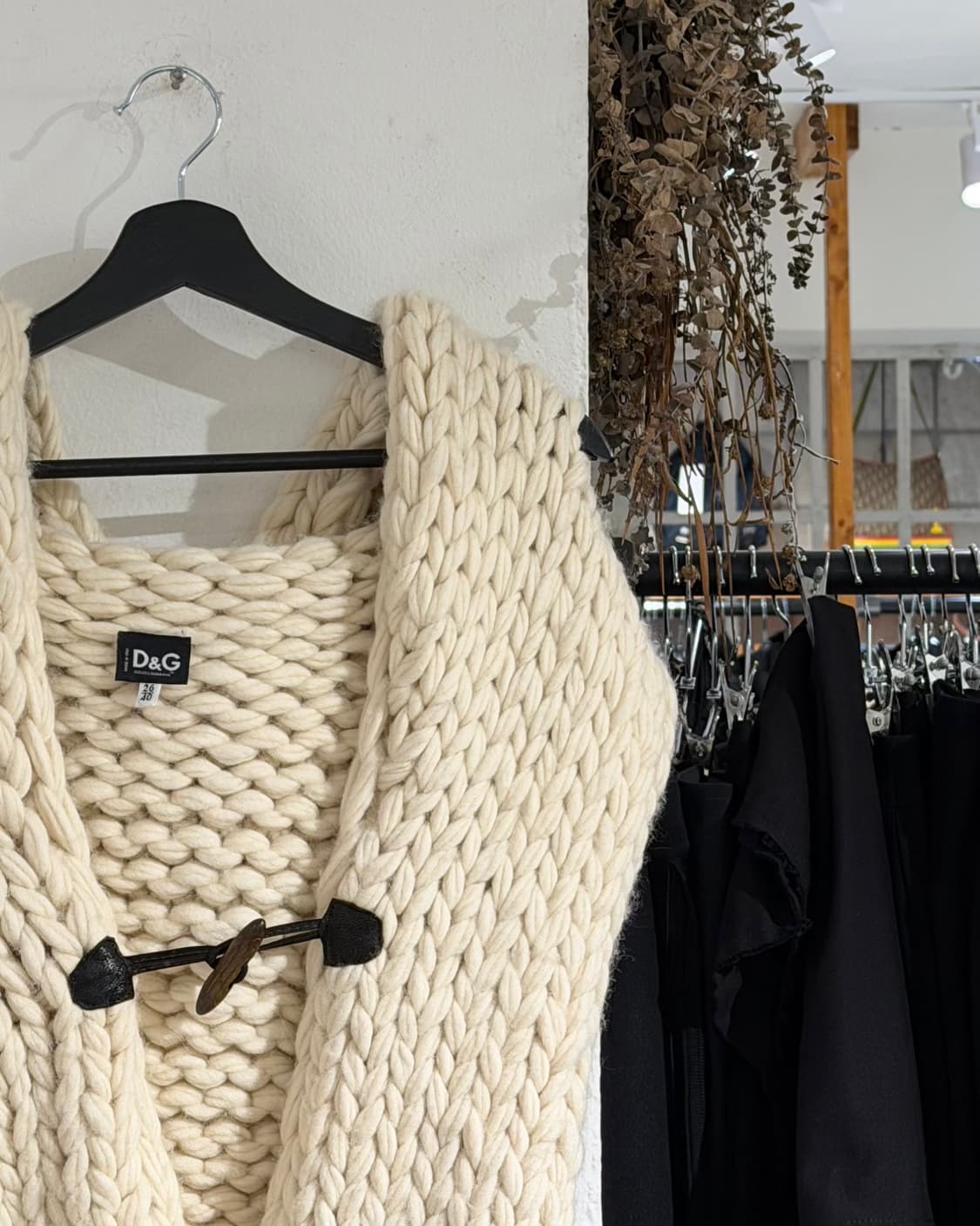 돌체앤가바나 아이보리 니트 후드 베스트 더플 코트 상품이미지3