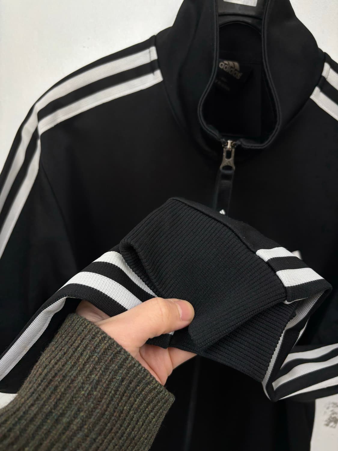 아디다스  트랙탑 상품이미지3