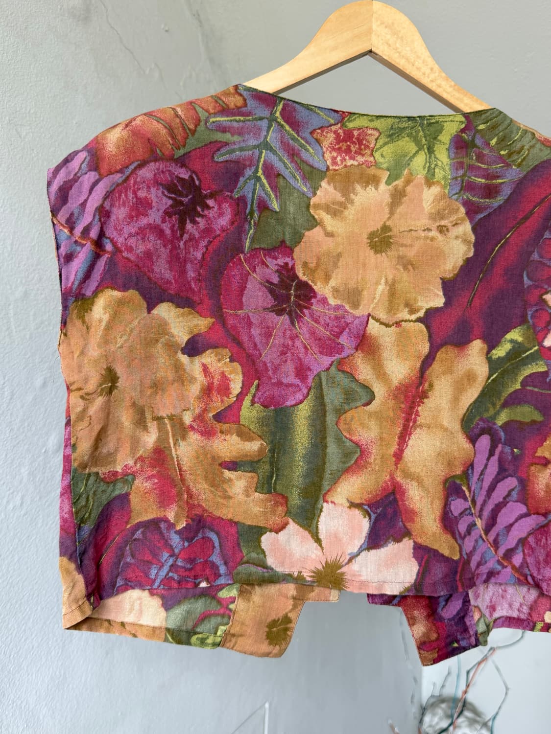 MADE IN PARIS 플라워 리넨 크롭 블라우스 상품이미지6