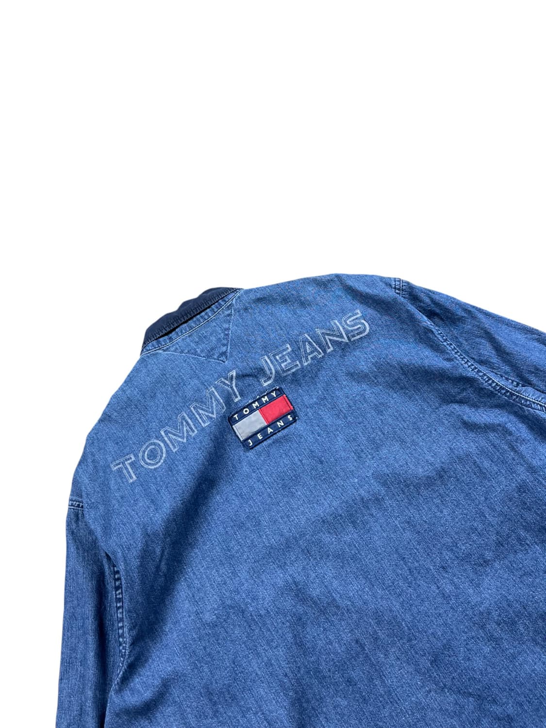 TOMMY JEANS 오버핏 데님 셔츠 상품이미지5