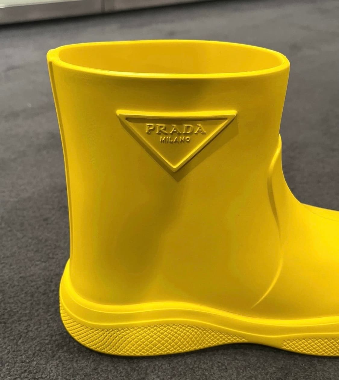 프라다 레인부츠 35 상품이미지2