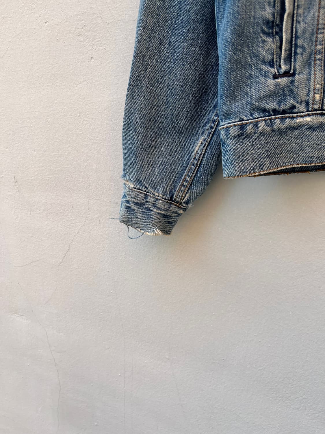 00s Levi's 연청 데님자켓 상품이미지3