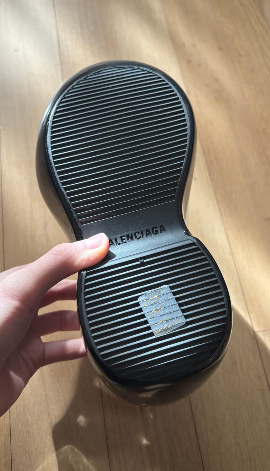 발렌시아가 테크노 클로그 유광 상품이미지3