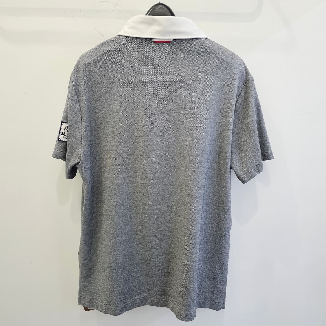 몽클레어 감마블루(Moncler Gamme Bleu) 반팔 카라티 상품이미지2