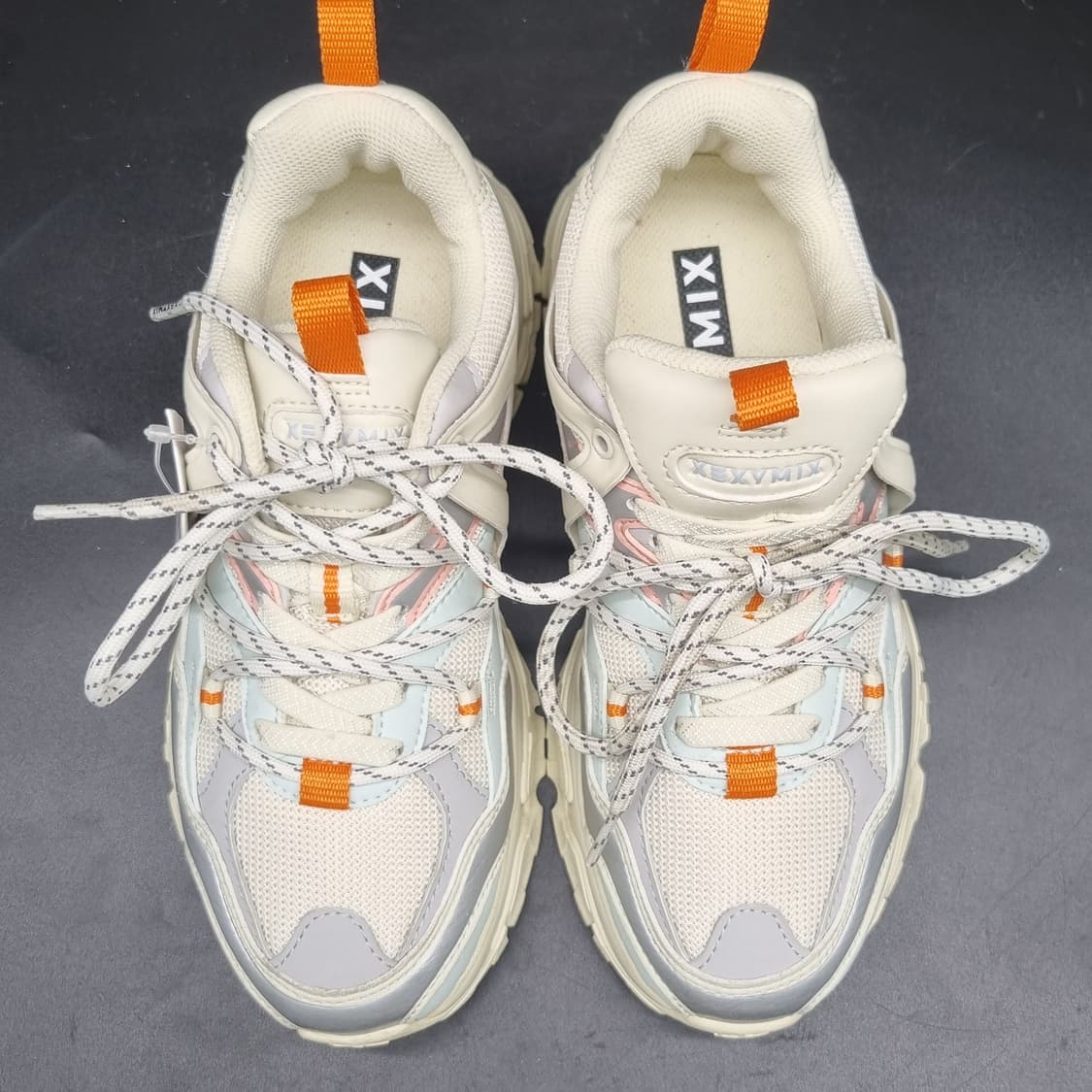 새상품 젝시믹스 어글리스니커즈240 상품이미지2