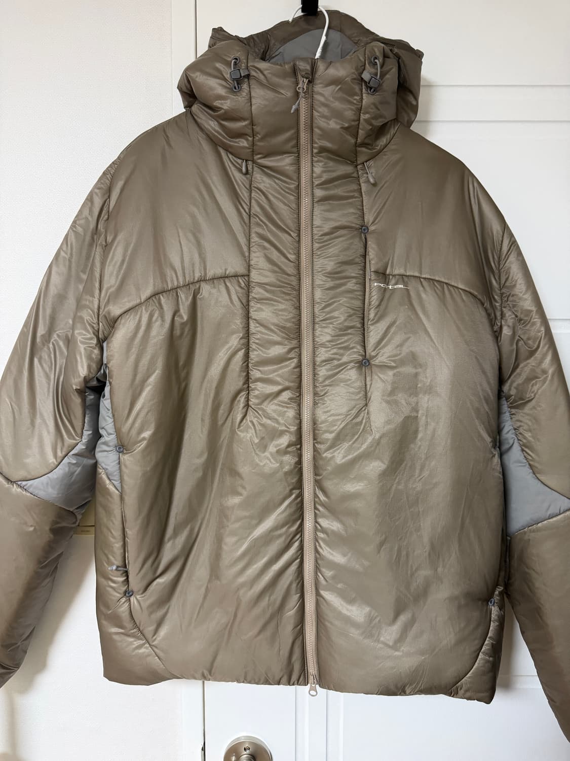 portal biome 인슐레이트 자켓 L사이즈 팝니다 상품이미지3