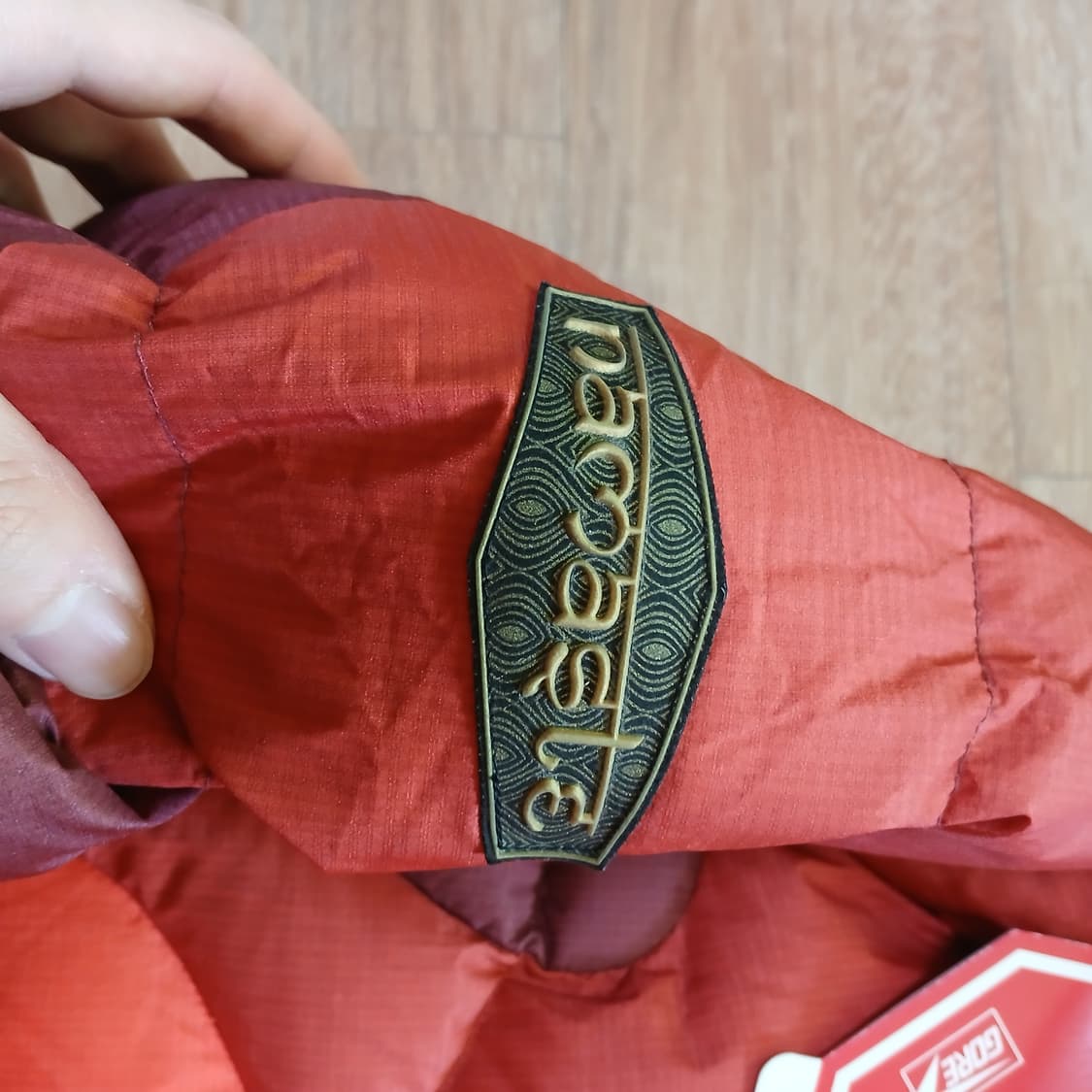 택붙은 미사용 블랙야크 여성 구스다운 패딩 점퍼 자켓 상품이미지6