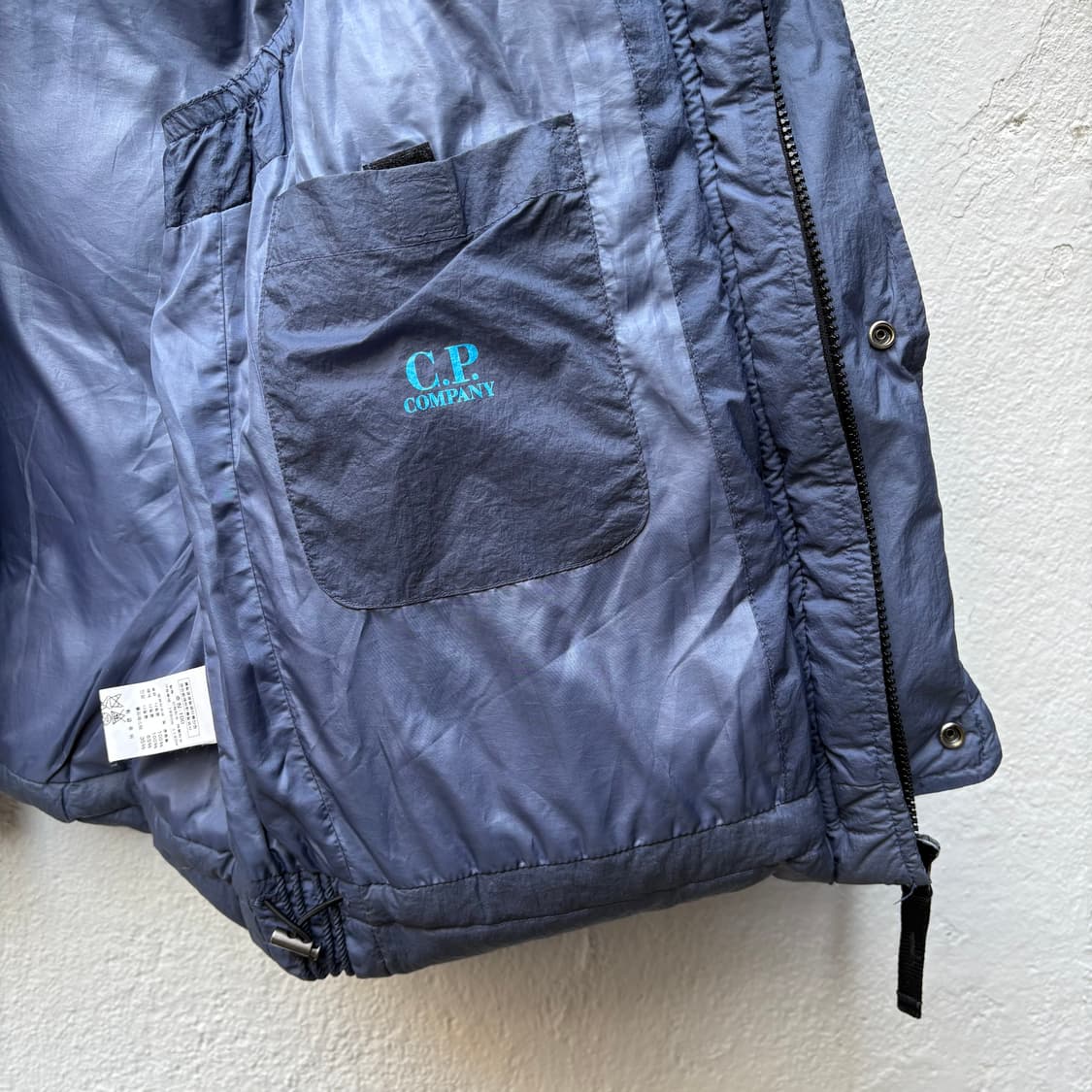 씨피컴퍼니 나일론 고글 푸퍼 후디드 베스트 상품이미지9