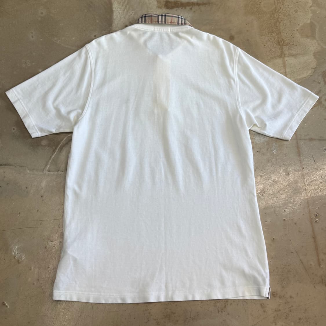 S 버버리 노바체크 카라 화이트 반팔 티셔츠 상품이미지3