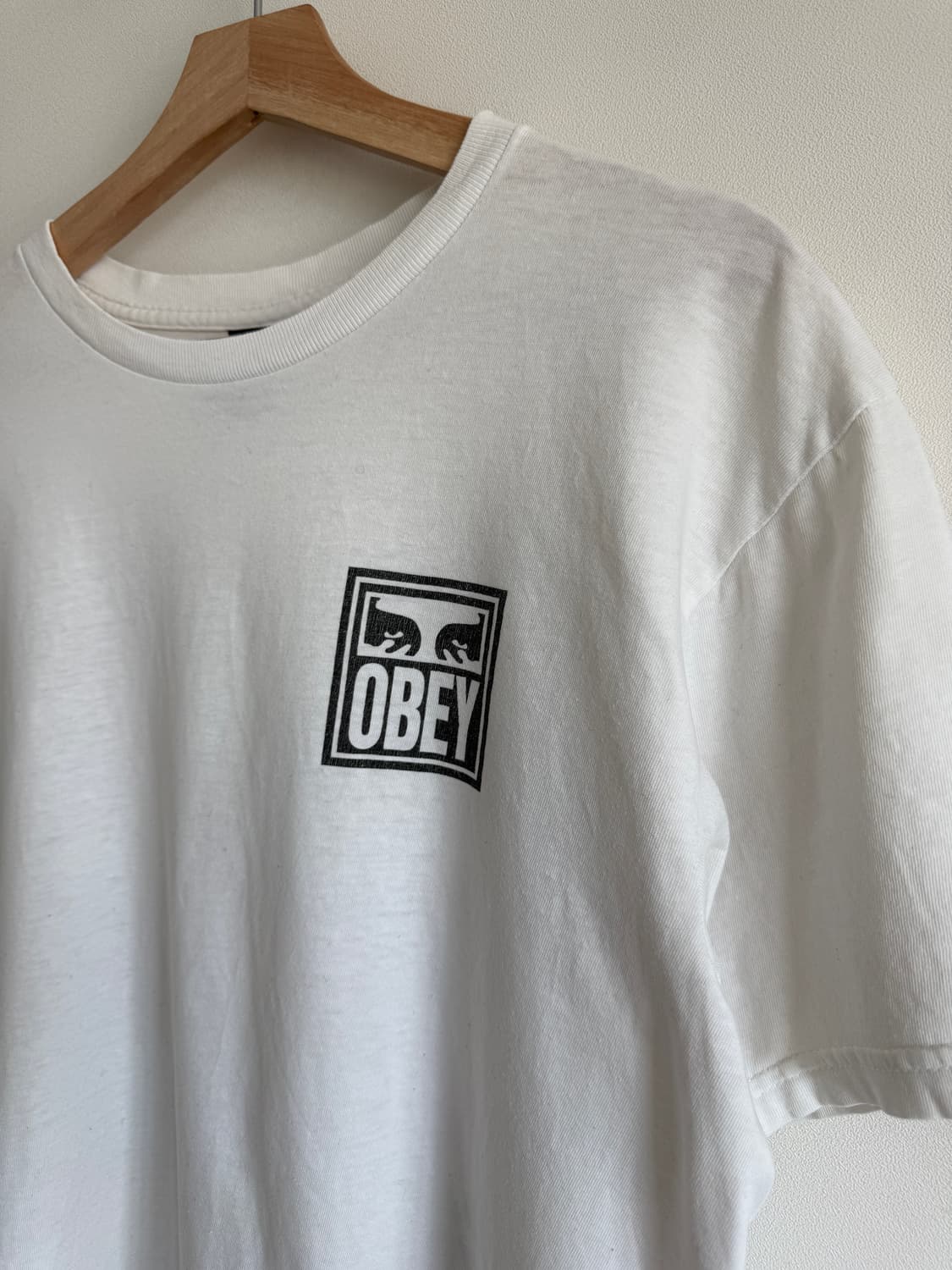 오베이(OBEY) 반팔 티셔츠 상품이미지3