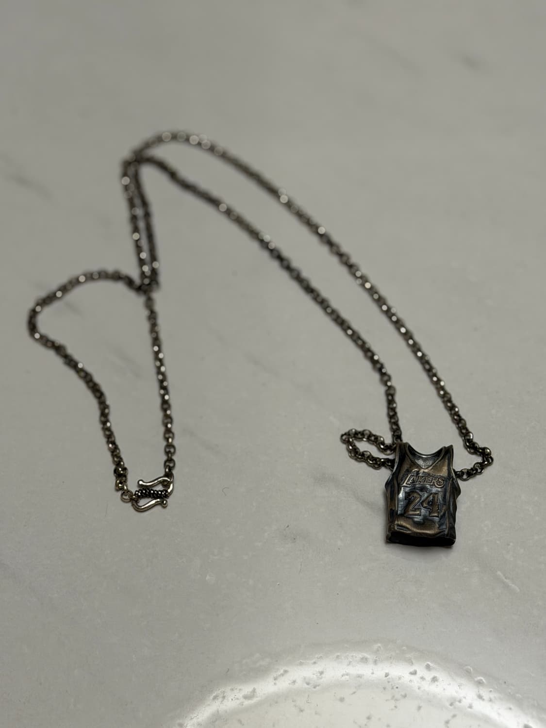 코비 브라이언트 레이커스 24번 져지 펜던트 목걸이 상품이미지3