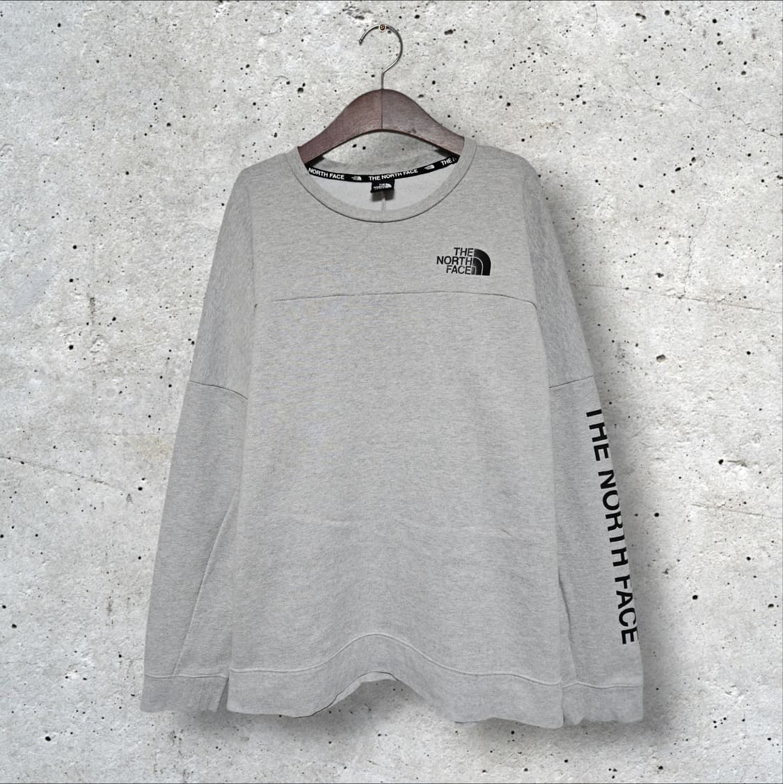 노스페이스 맨투맨 (100/L) 상품이미지1