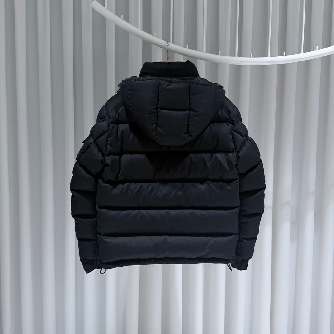 (A+/2) / 몽클레어 몽제네브르 블랙 다운 패딩 자켓 상품이미지5