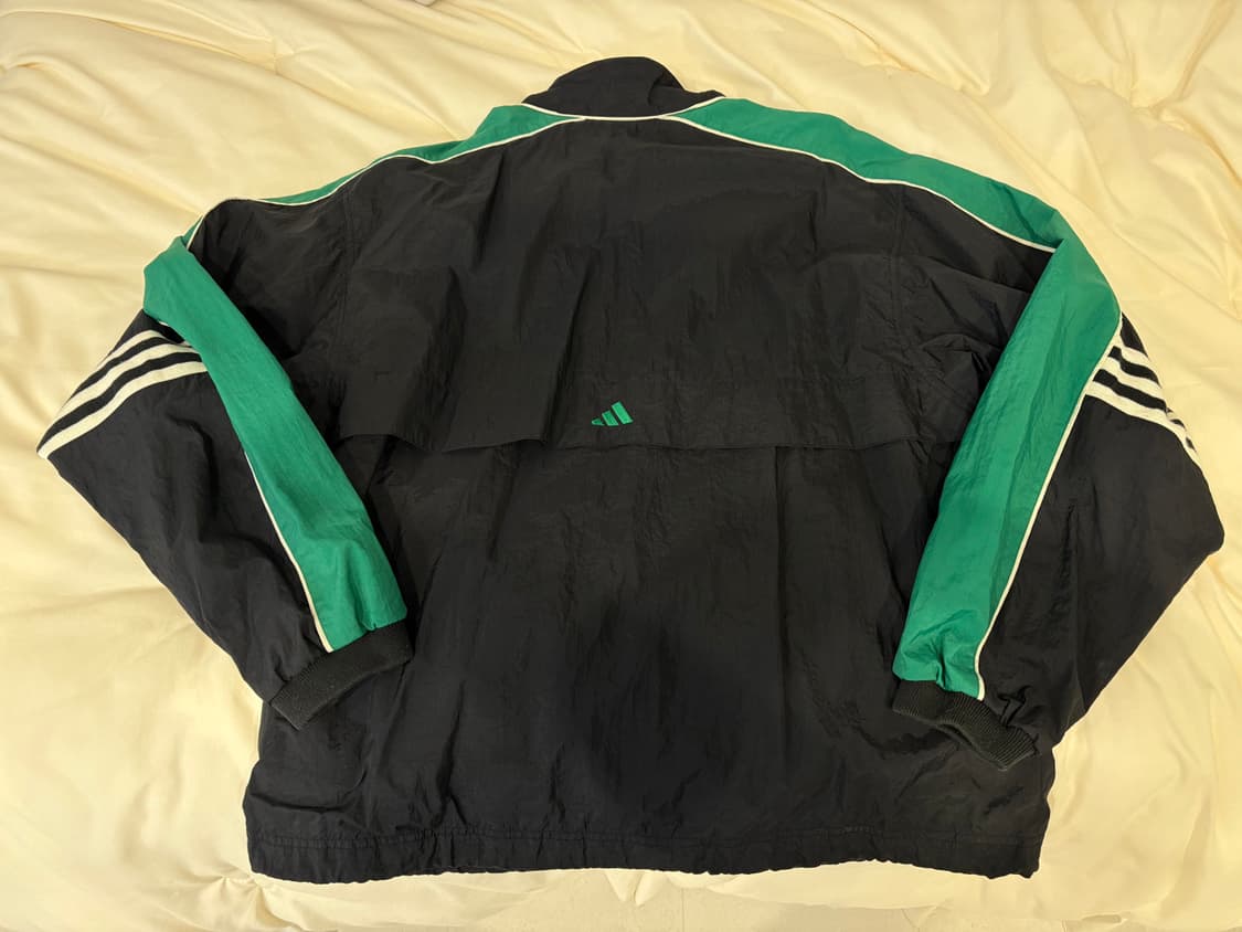 아디다스 빈티지 오버핏 바람막이 자켓 상품이미지2