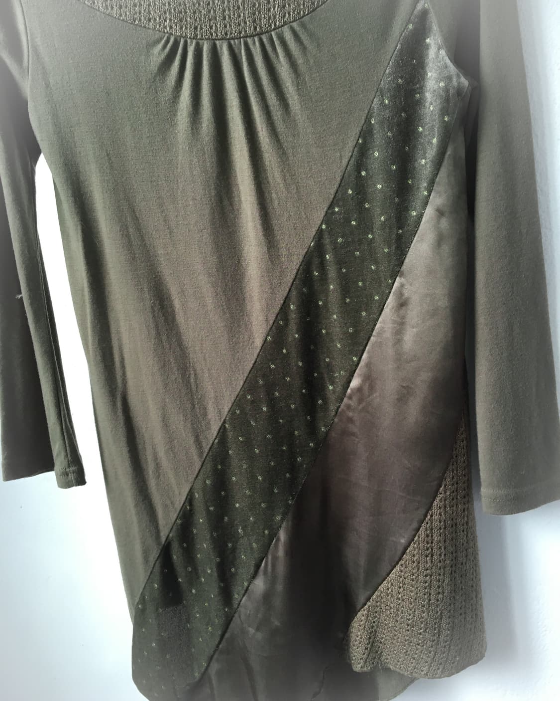 Patch work unbalanced high neck sleeve 상품이미지4