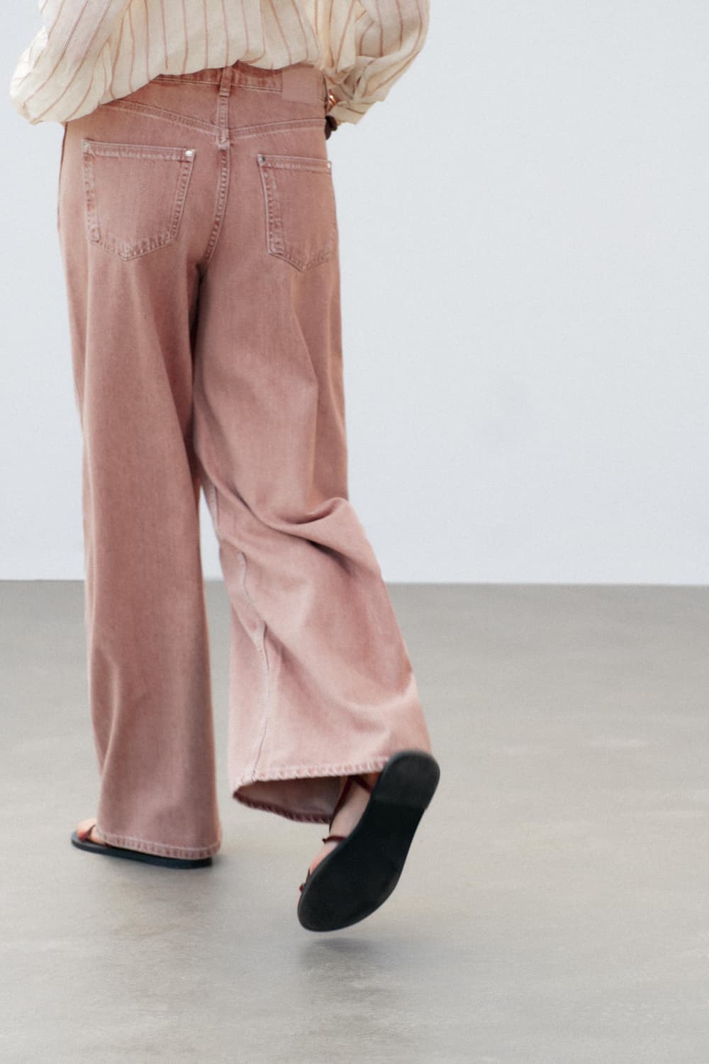 ZARA 자라 와이드 레그 미드라이즈 데님진 상품이미지4