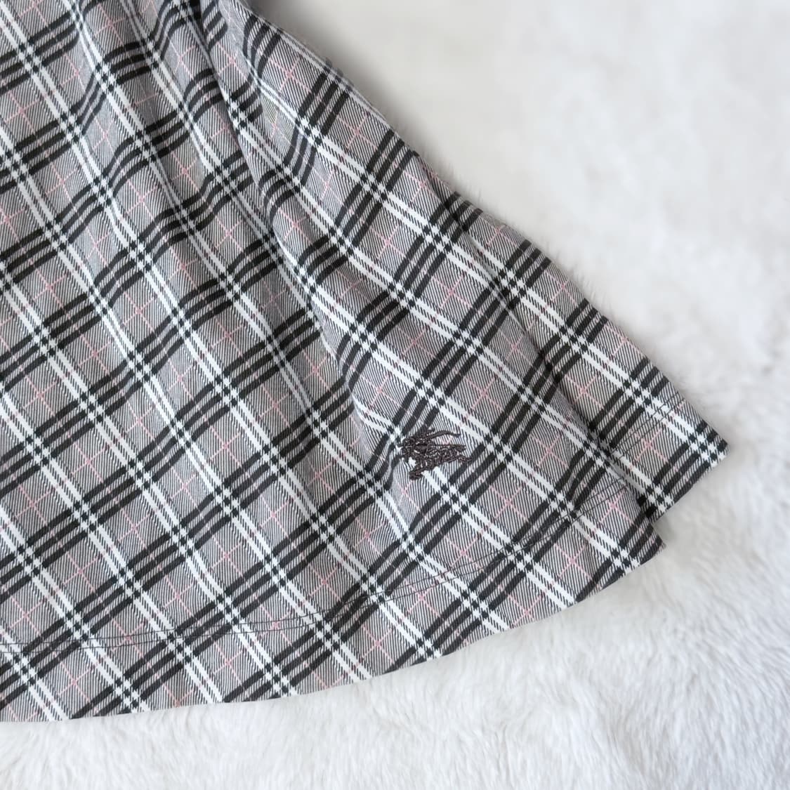 Burberry 버버리 블루라벨 대장템 라떼갸루 홀터넥≽^•⩊•^≼ 상품이미지3