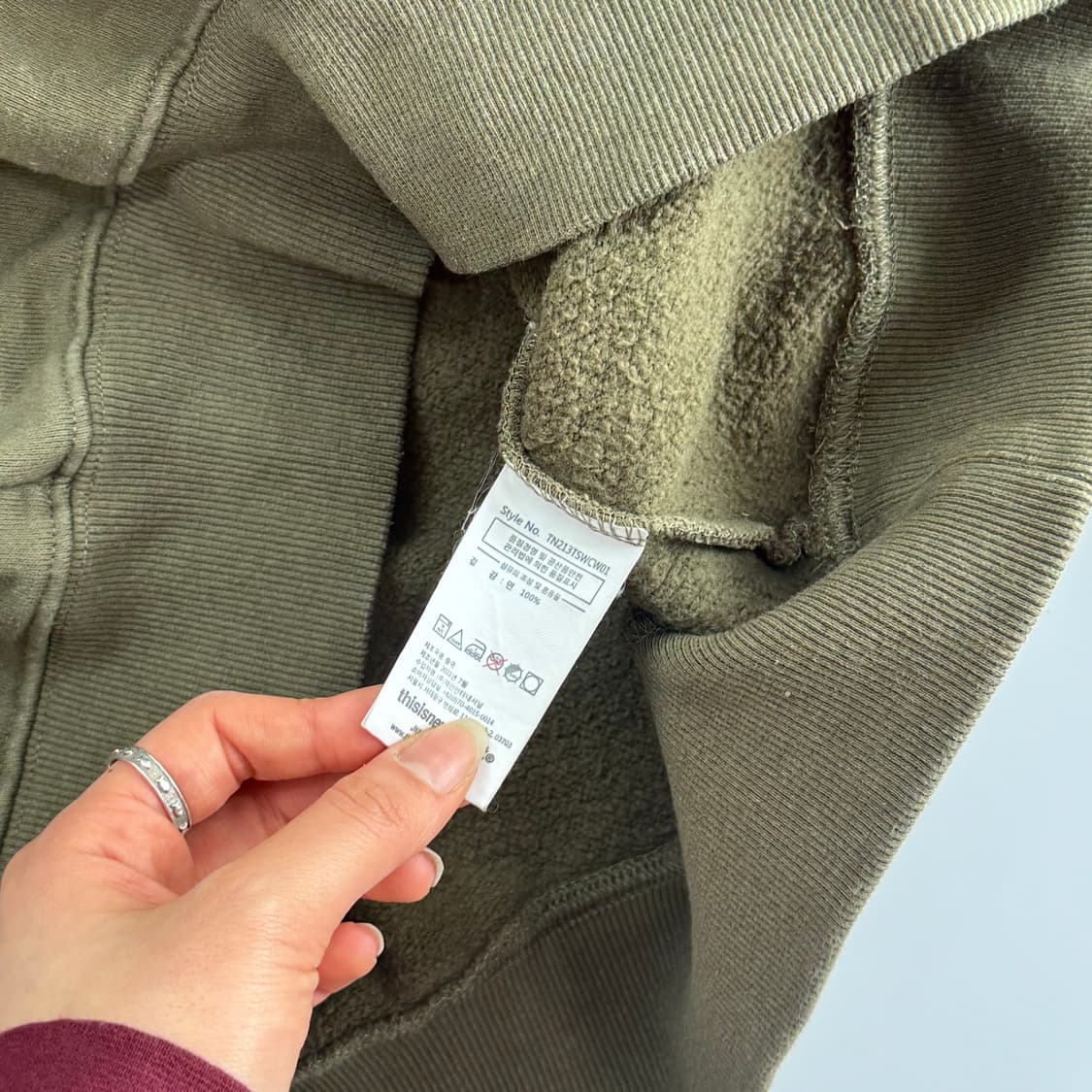 Thisisneverthat 디스이즈네버댓 카키 맨투맨  상품이미지6