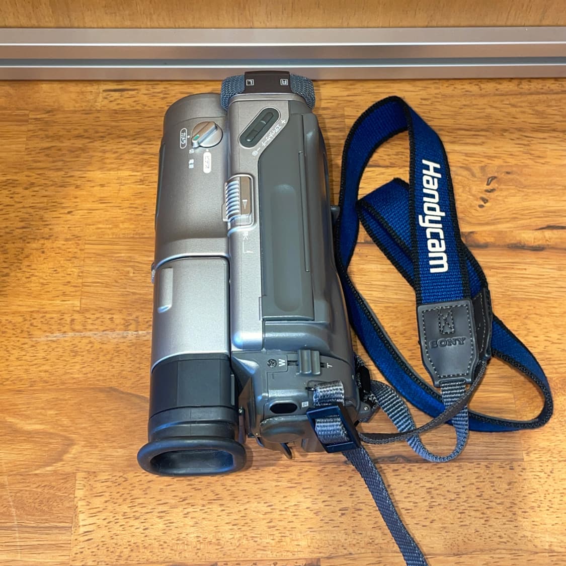 Sony Handycam CCD-TR1 상품이미지3