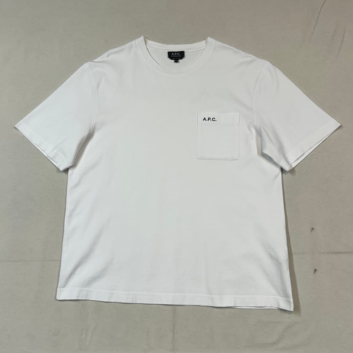 XXL) 아페쎄 A.P.C. 화이트 포켓 반팔 티셔츠 상품이미지1