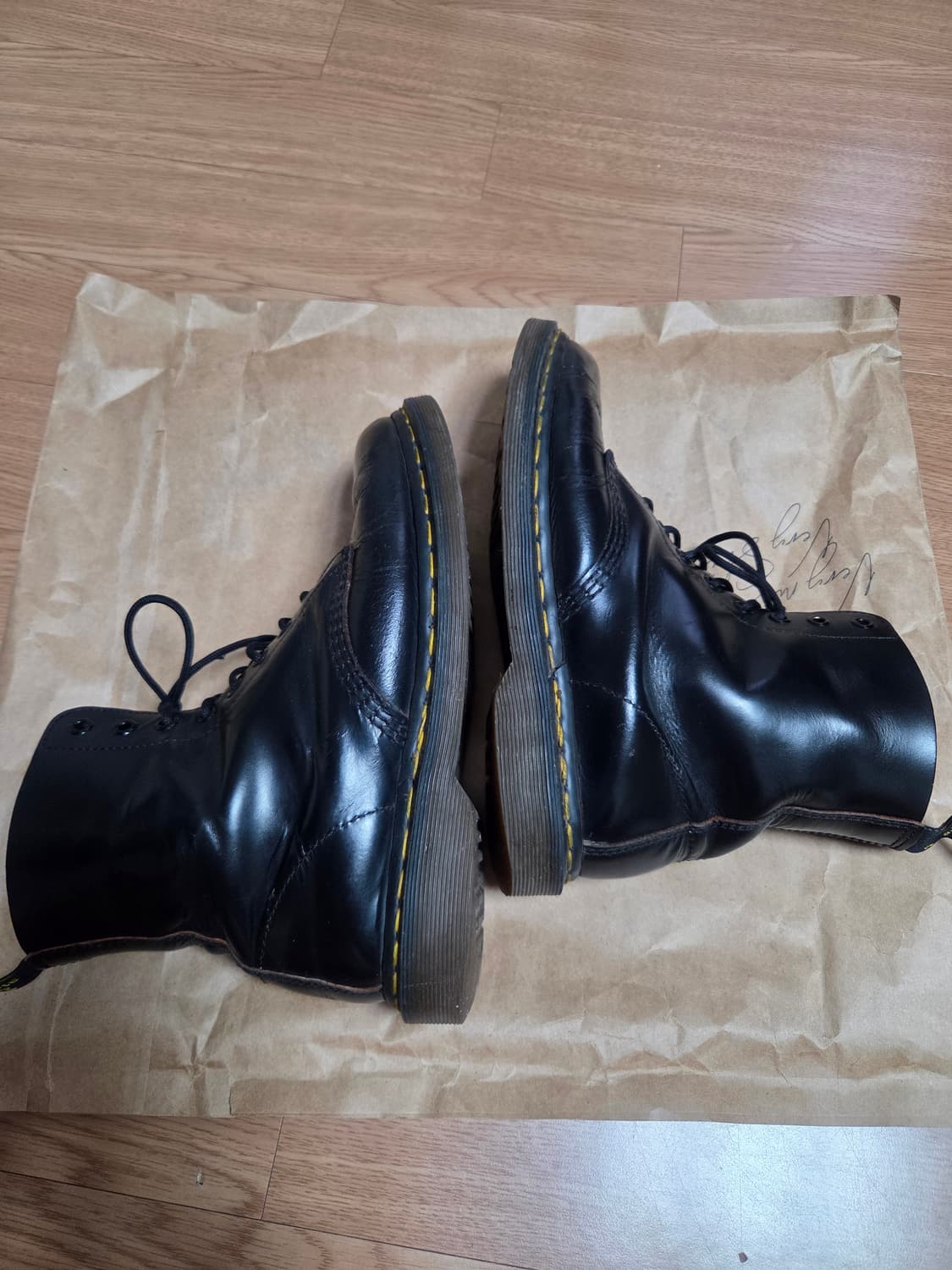 닥터마틴 1460 uk7 mie 상품이미지10